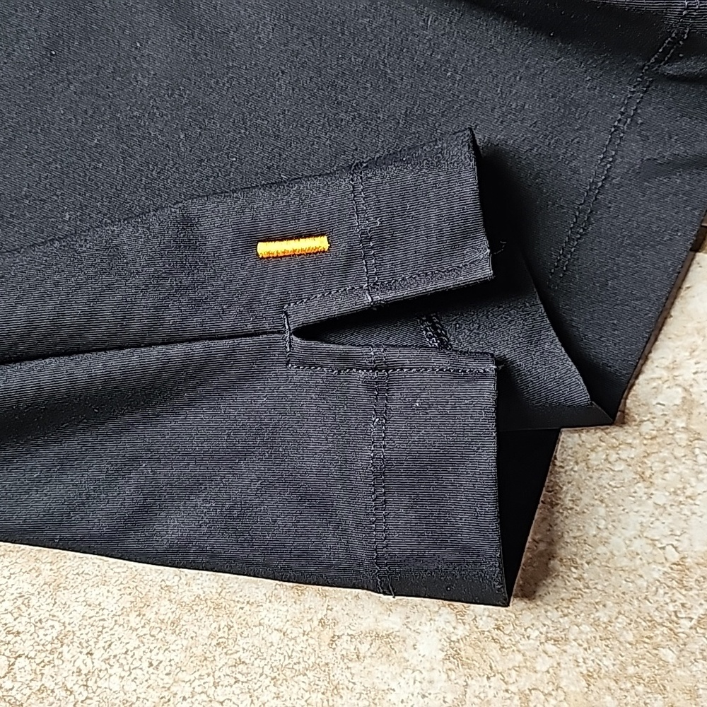 Lucy Tech Shorts - Picture 9 of 9